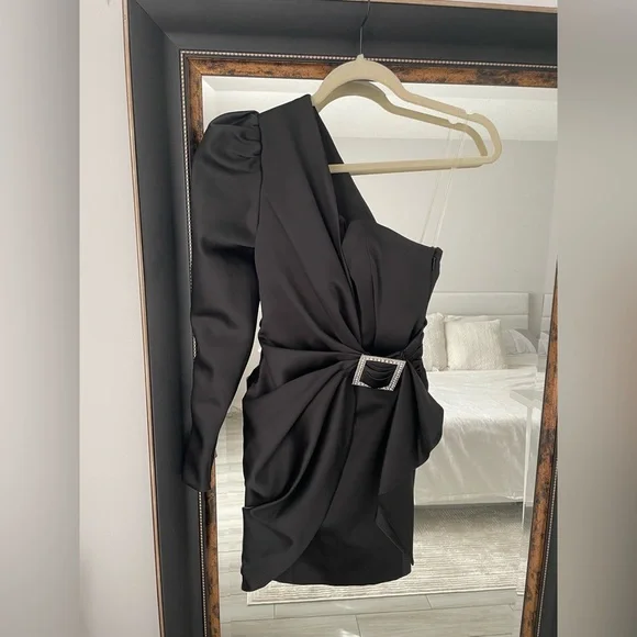 House of CB CHIARA Black One Shoulder Draped Satin Dress - Picture 3 of 6